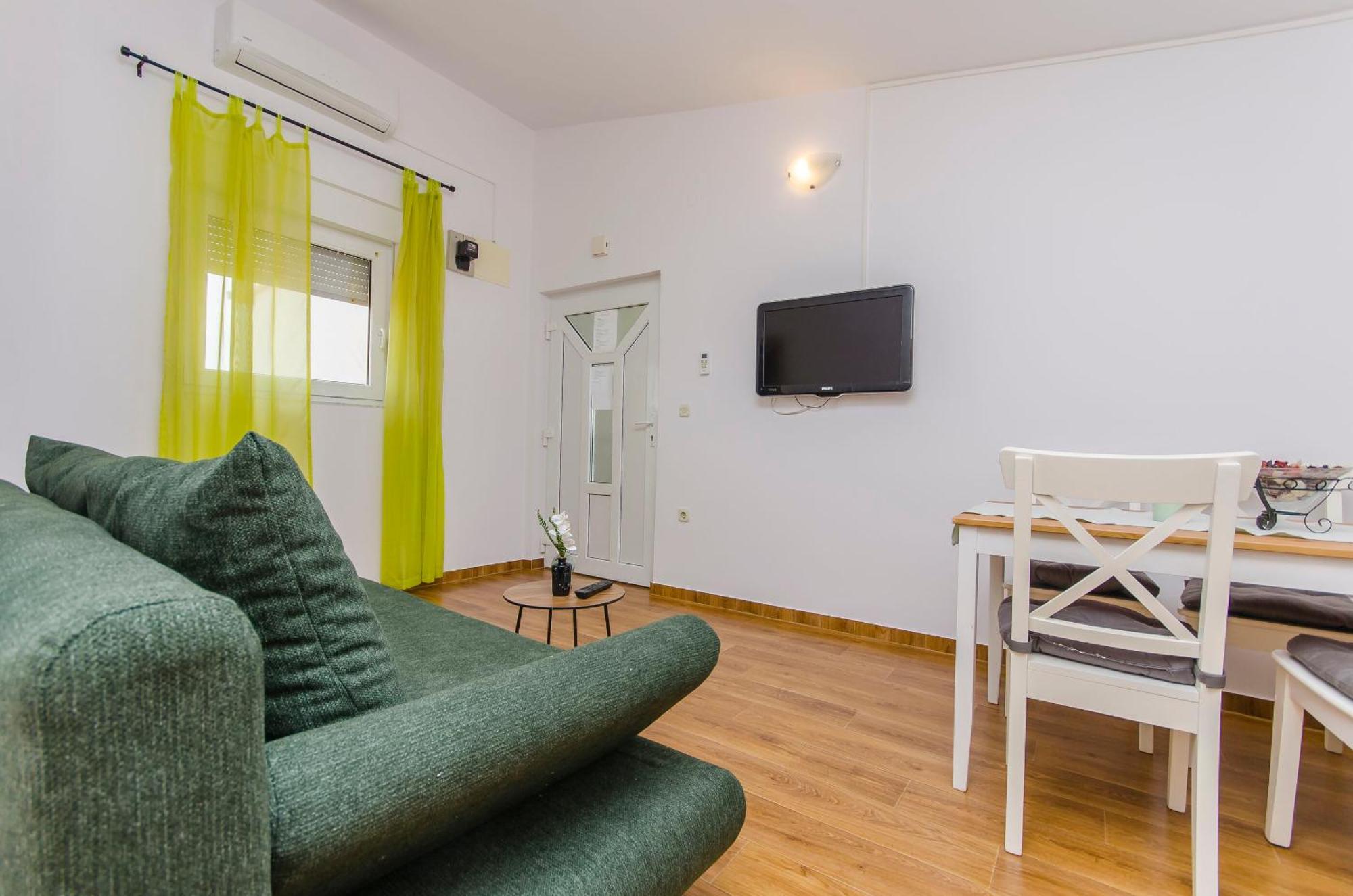 Apartments Ivan Vir Eksteriør bilde