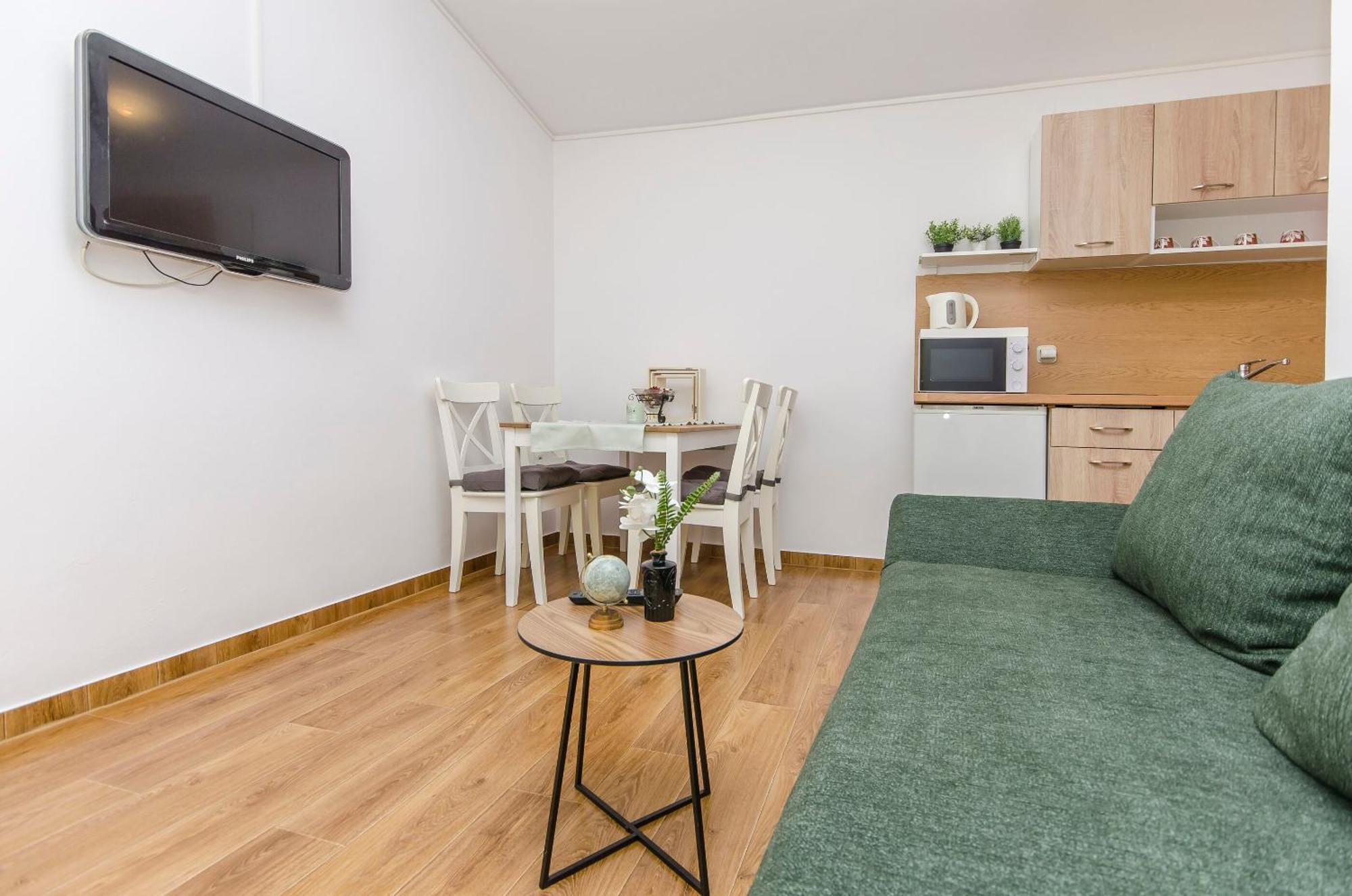 Apartments Ivan Vir Eksteriør bilde